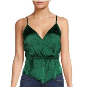 NWT Green No Boundaries Junior's Surplice Sleeveless Top